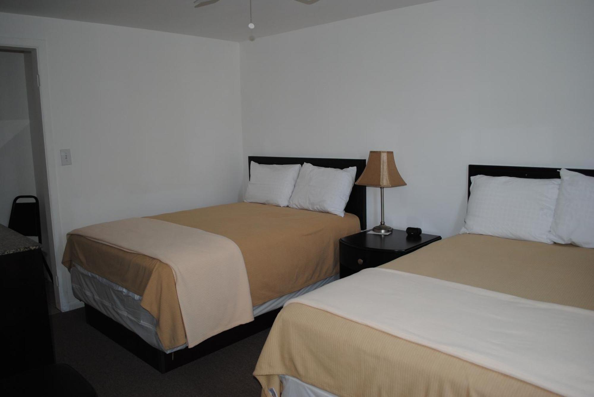 Shore Point Motel 포인트 플레전트 비치 객실 사진
