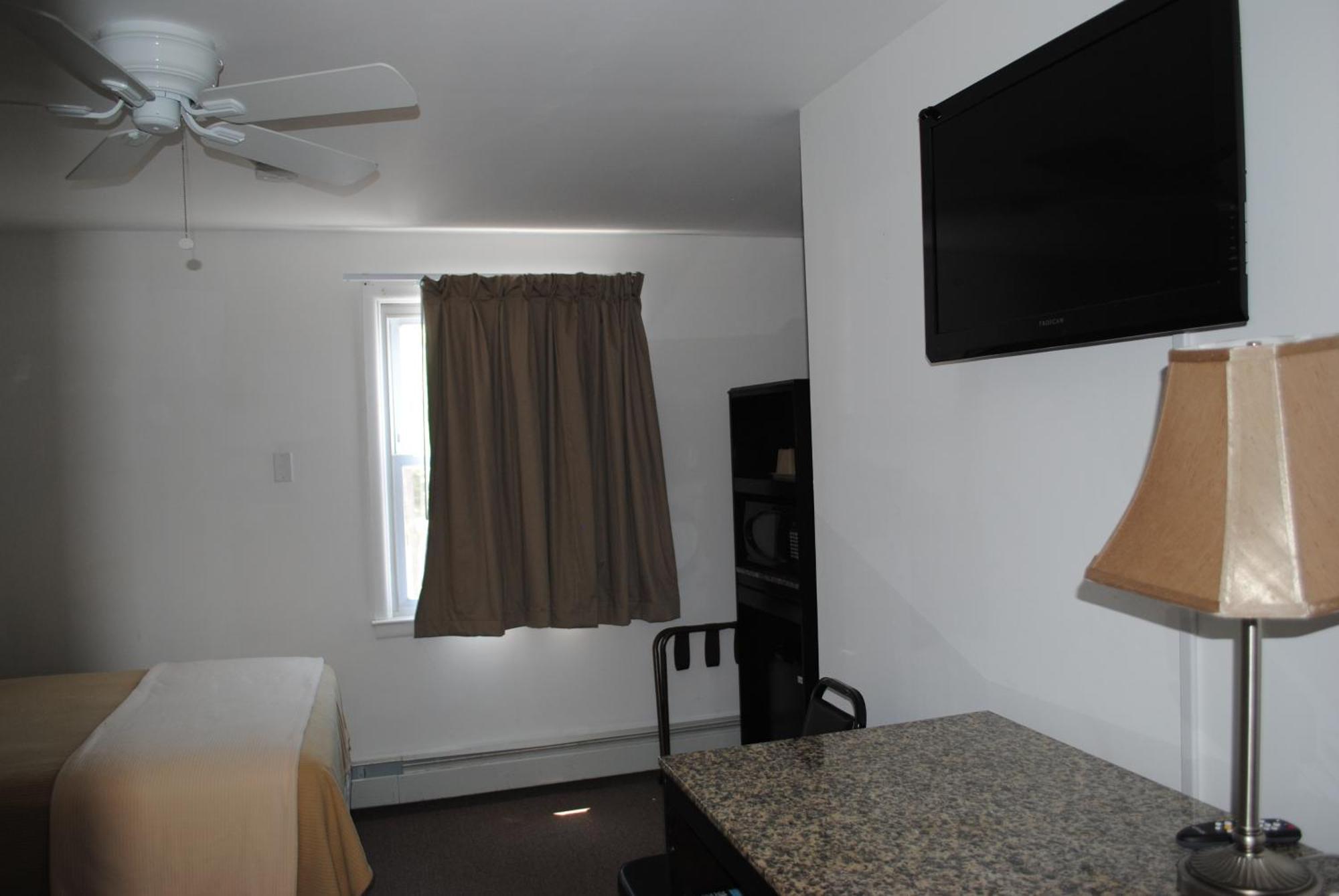 Shore Point Motel 포인트 플레전트 비치 객실 사진